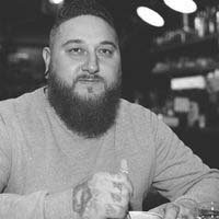 Winkler Tamás  véleménye autóüveg fóliázás szolgáltatásunkról